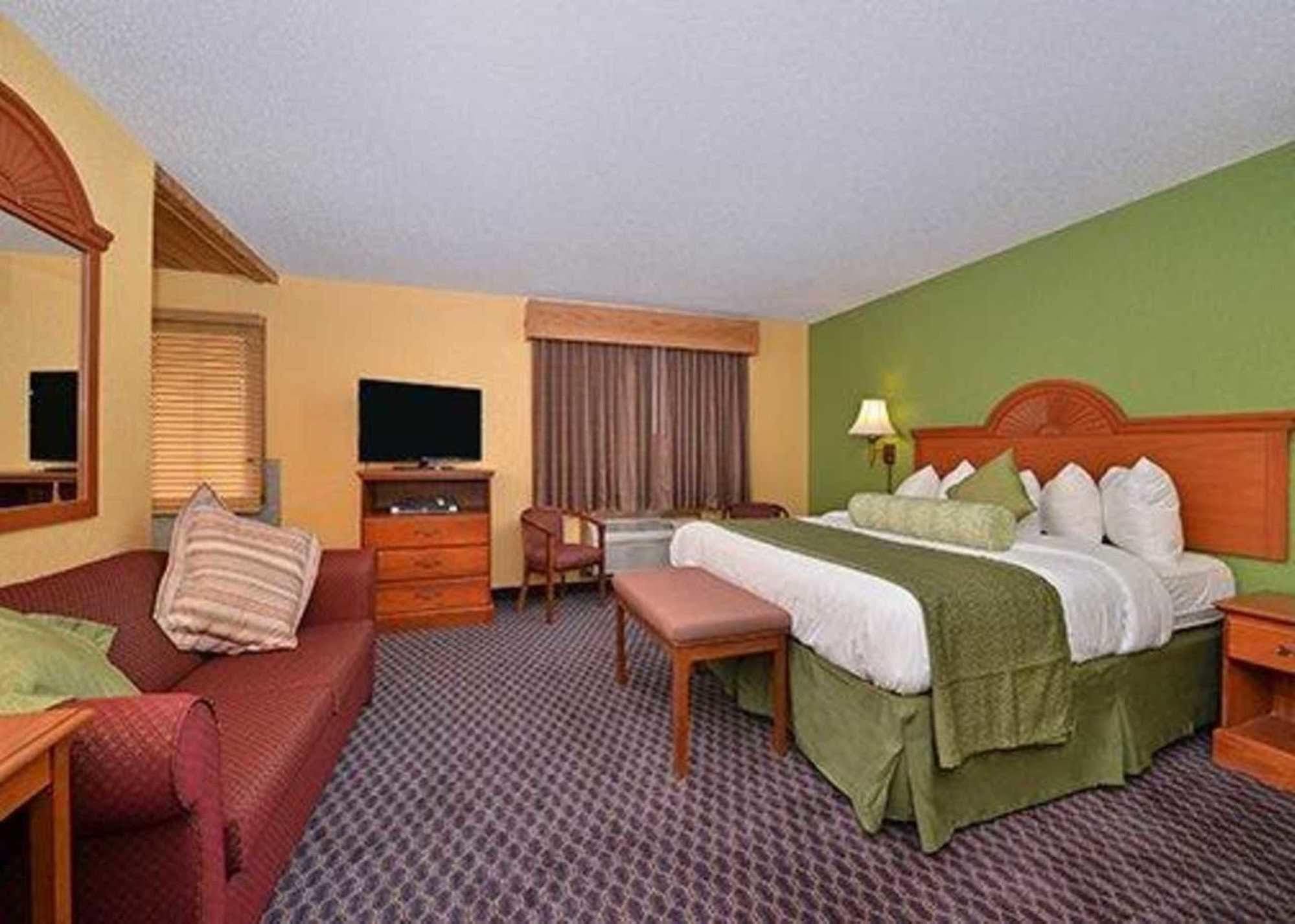 Quality Inn & Suites Grinnell Ngoại thất bức ảnh